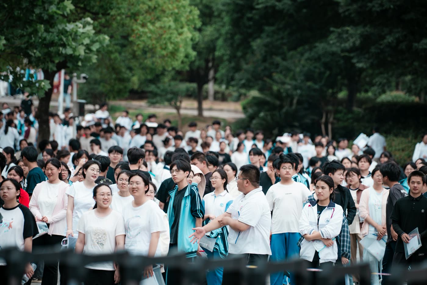 A crowd of new students gathered on campus